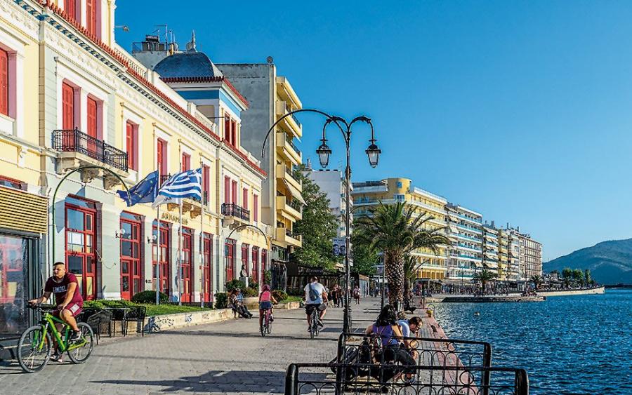 Η παραλία της Χαλκίδας