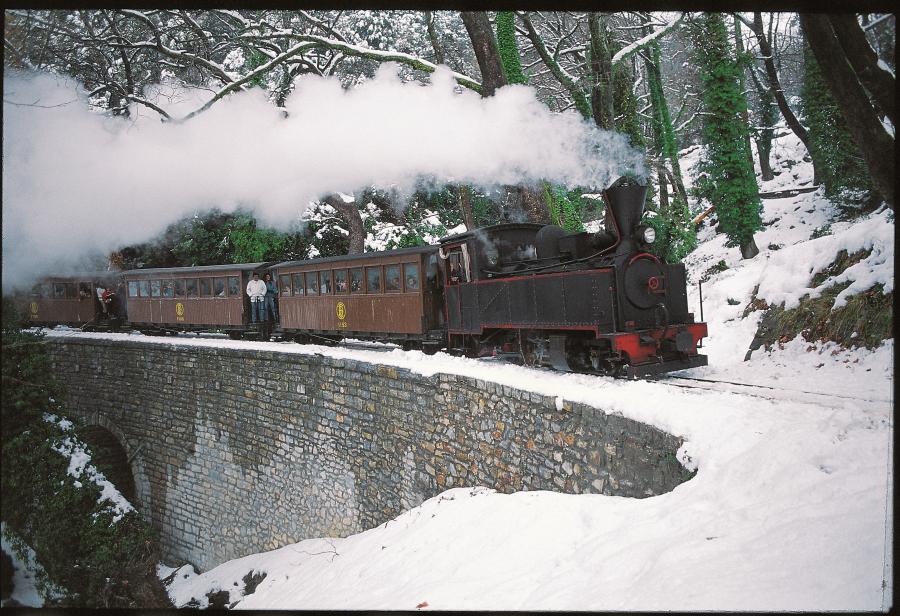 train of pelion
